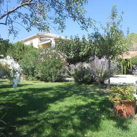 Villas Du Luberon - L'hortensia * Gargas